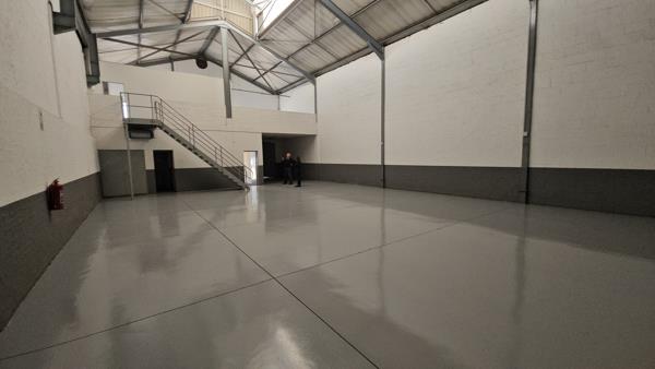 360  m² Industrial space