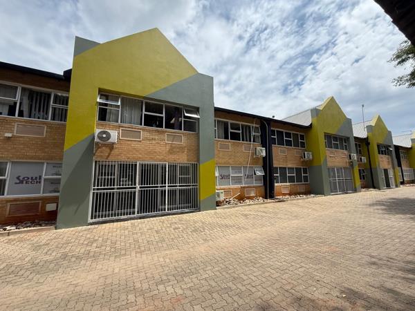 555 m² Industrial space