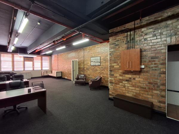 182 m² Commercial space