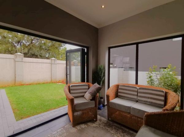 2 Bedroom Townhouse
