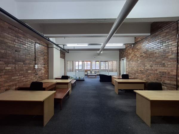 209 m² Commercial space
