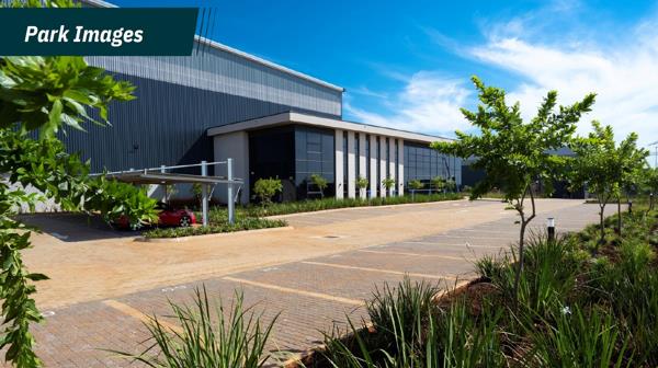 160 000  m² Industrial space