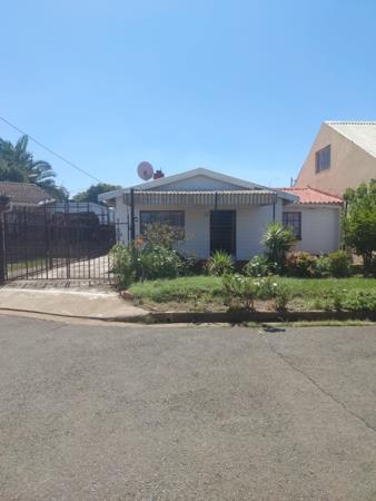 2 Bedroom House