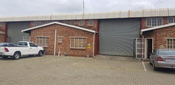 707  m² Industrial space