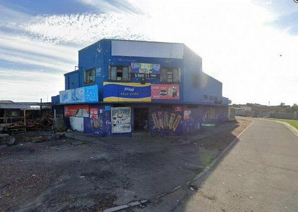 800  m² Commercial space