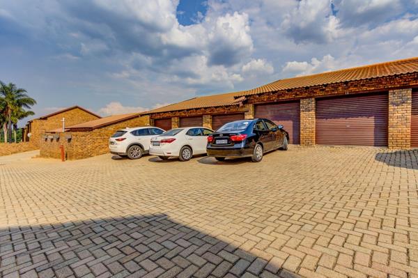 4 Bedroom Townhouse