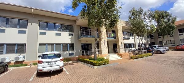 216  m² Commercial space