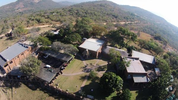 1 500  m² Commercial space