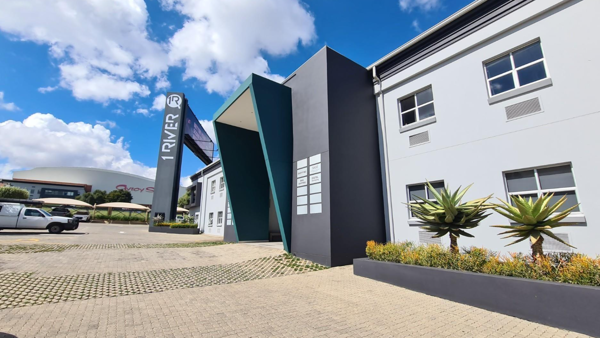 334 m² Commercial space