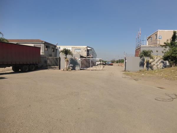 1 960  m² Commercial space