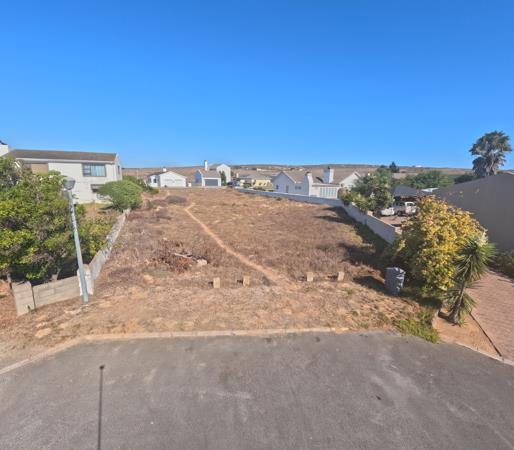 1 198 m² Land