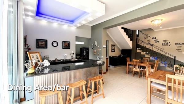 10 Bedroom House