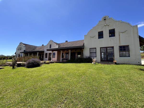 4.8 ha Smallholding