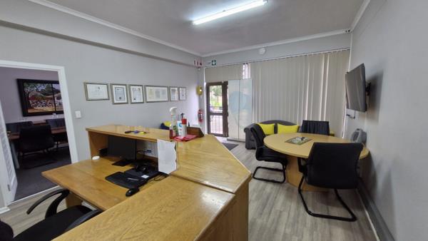 374  m² Commercial space