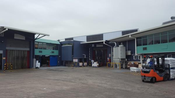 1 616  m² Industrial space