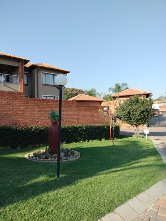 1 Bedroom Townhouse