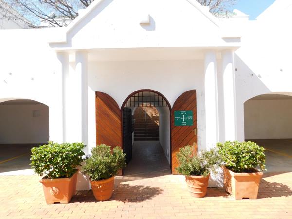 200  m² Commercial space