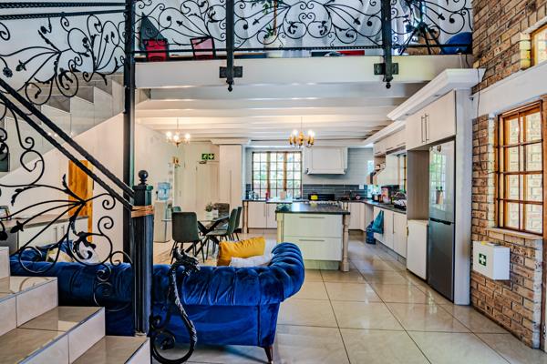 8 Bedroom House