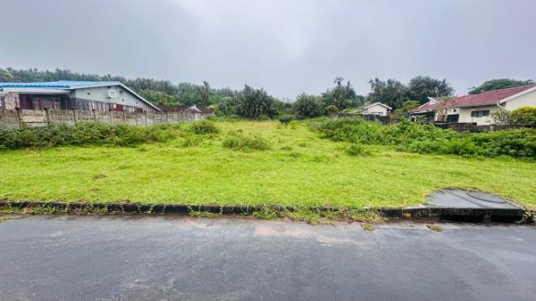 1 038 m² Land