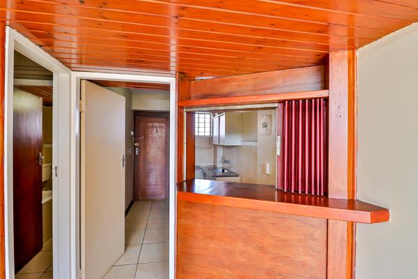 1.5 Bedroom Apartment