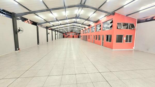 950  m² Commercial space