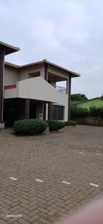 396  m² Commercial space