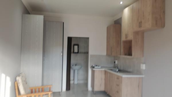 1 Bedroom Garden Cottage