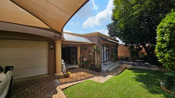 5 Bedroom House