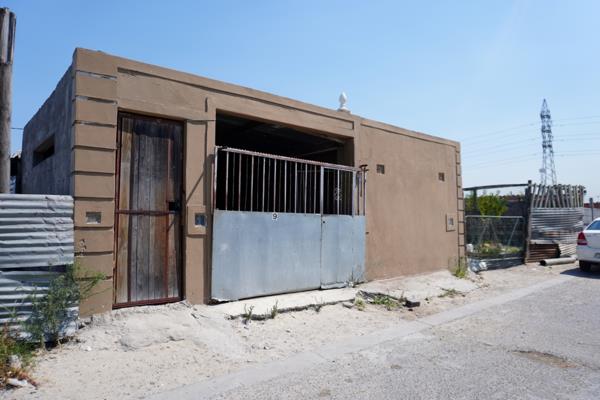 2 Bedroom House