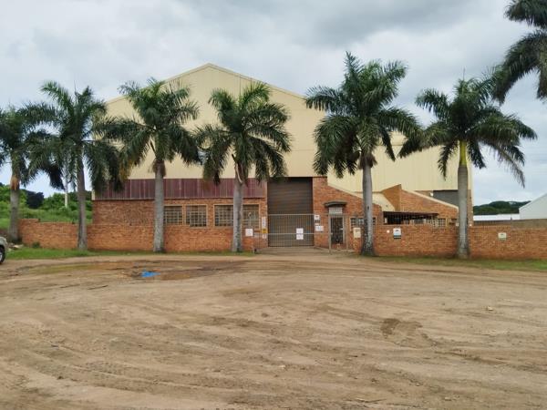 1 400  m² Industrial space