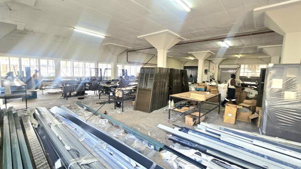 426  m² Commercial space