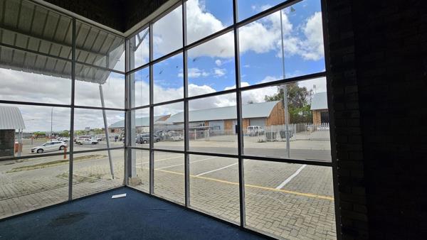 150  m² Commercial space