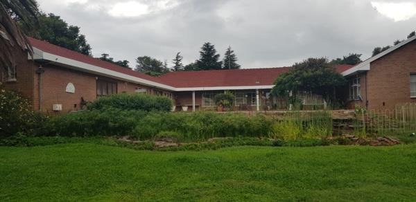 8.6 ha Smallholding