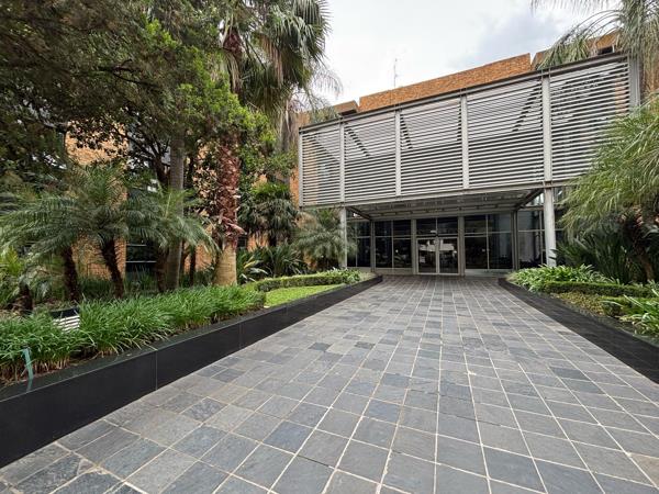 301 m² Commercial space