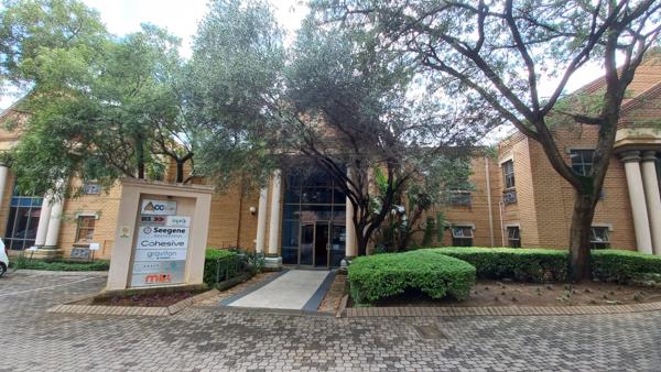 22  m² Commercial space