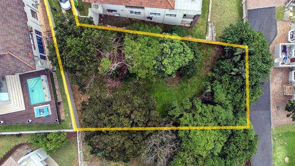 744 m² Land