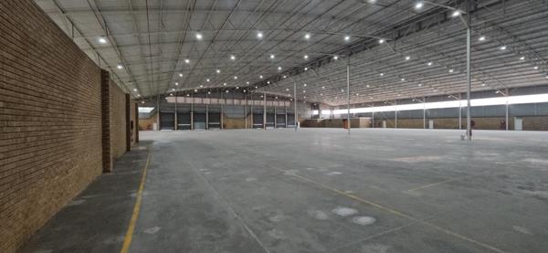 7 671  m² Industrial space