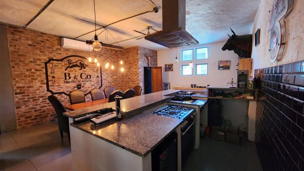 215 m² Industrial space