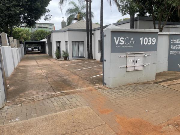 450  m² Office Space