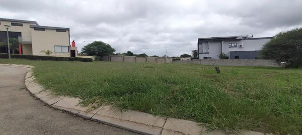 605 m² Land