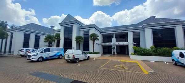 4 076  m² Commercial space