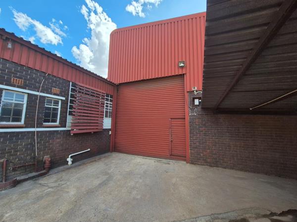 1 840  m² Industrial space