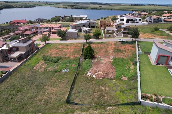 1.4 ha Land
