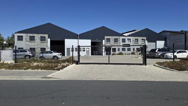 1 221  m² Industrial space