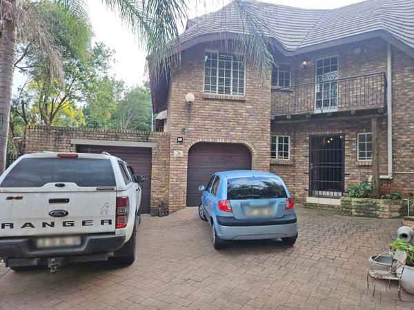 6 Bedroom Townhouse