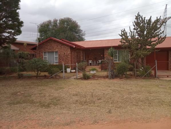 2 Bedroom House