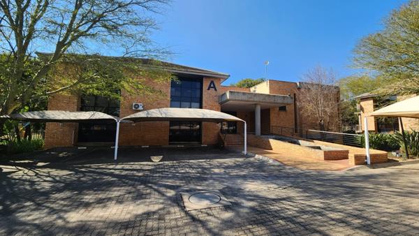 300 m² Commercial space