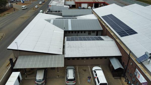 3 200  m² Office Space