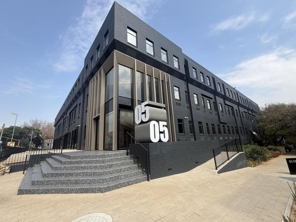 348 m² Commercial space