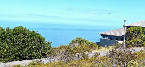 980 m² Land